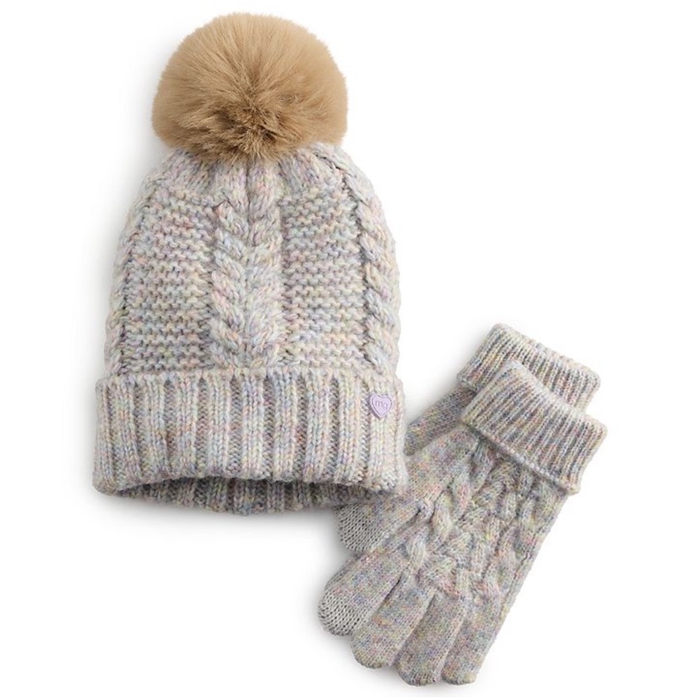 NWT Madden Girl Pom Beanie & Glove set